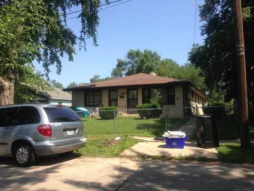 3235 Parkside Ave #3235 - Photo 2 of 9