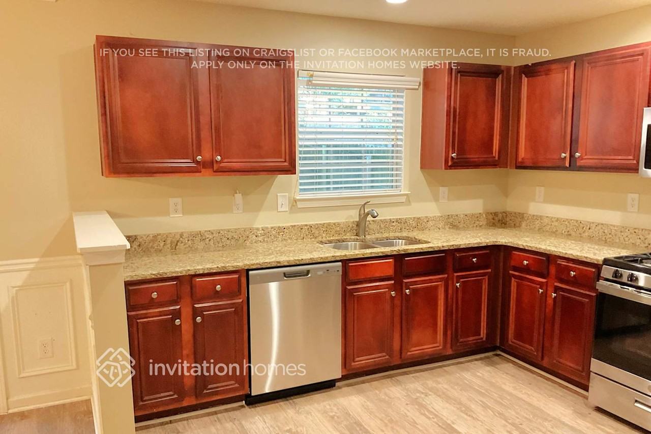 124 Hidden Creek Dr - Photo 3 of 23