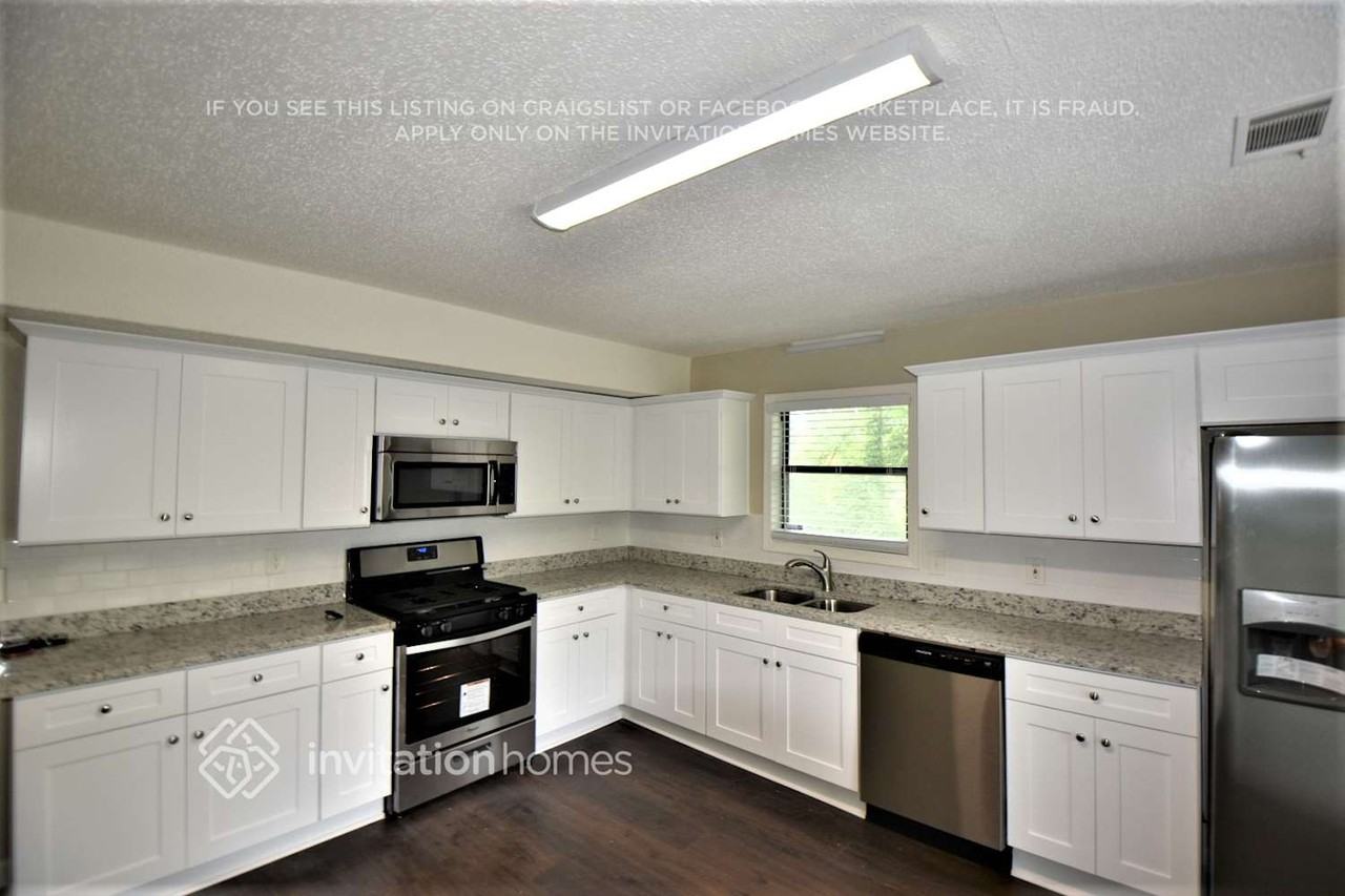 2304 Horseshoe Bend Rd Sw - Photo 5 of 12