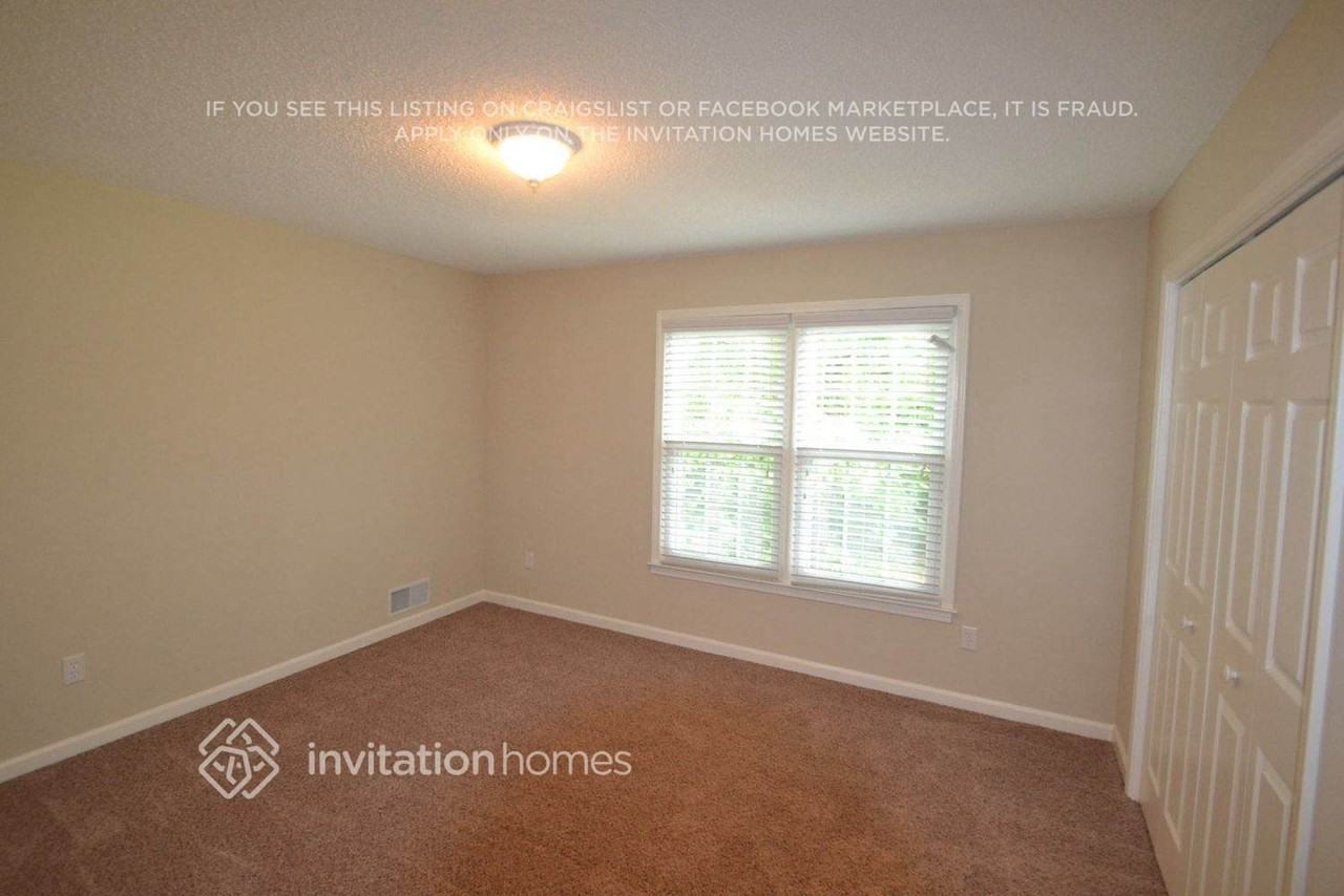 5630 Dusty Ridge Trl - Photo 7 of 13