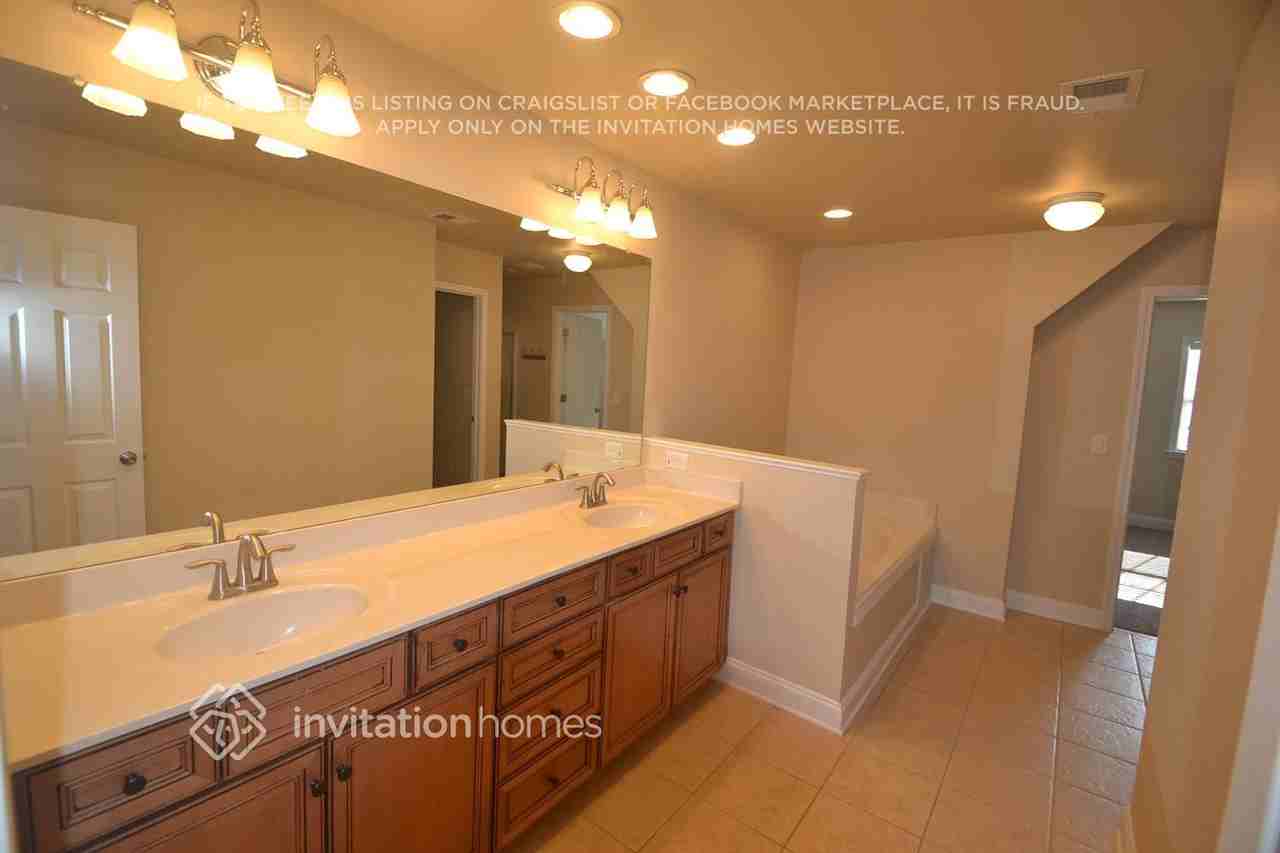 4886 Arbor View Pkwy Nw - Photo 4 of 6