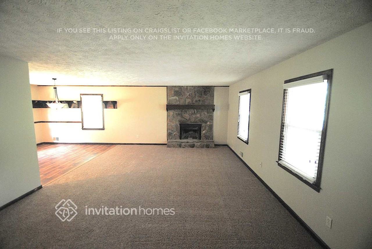 266 Farm Ridge Dr Ne - Photo 2 of 12