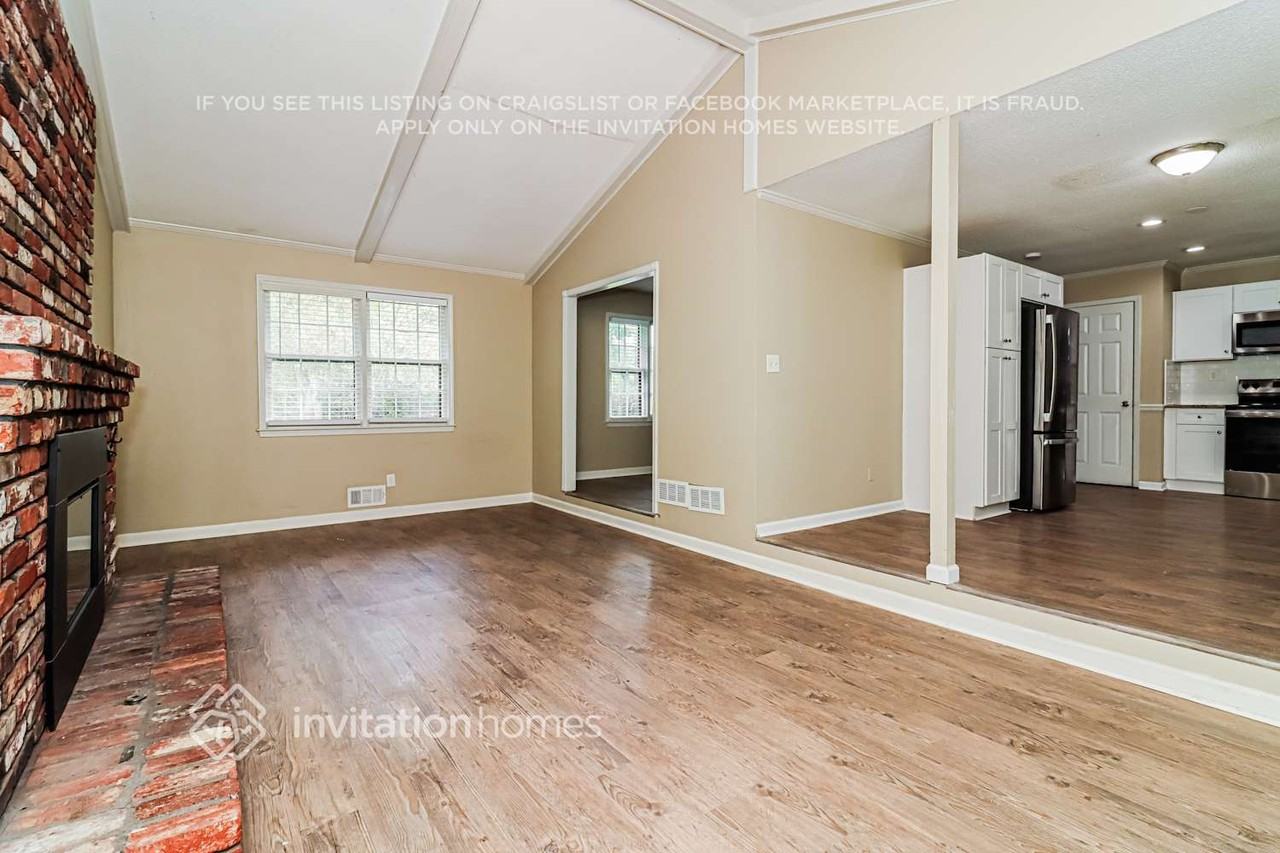 2932 Karen Ln - Photo 6 of 19