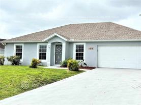 1618 Sw Morelia Ln - Photo 1 of 1