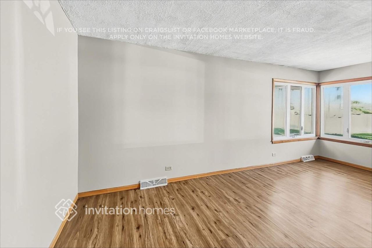 7700 Monitor Ave - Photo 5 of 18