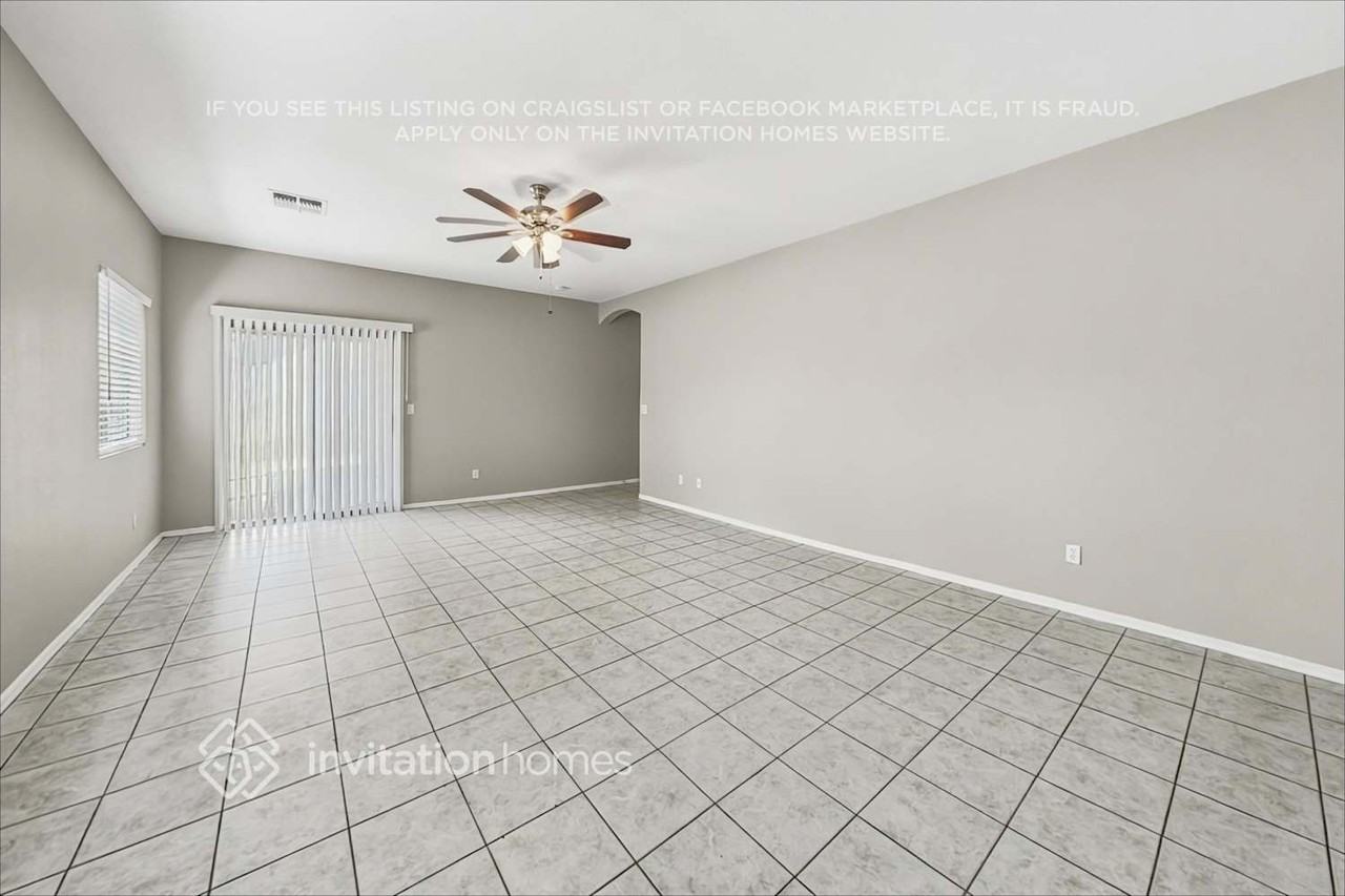 10436 E Billings St - Photo 4 of 18