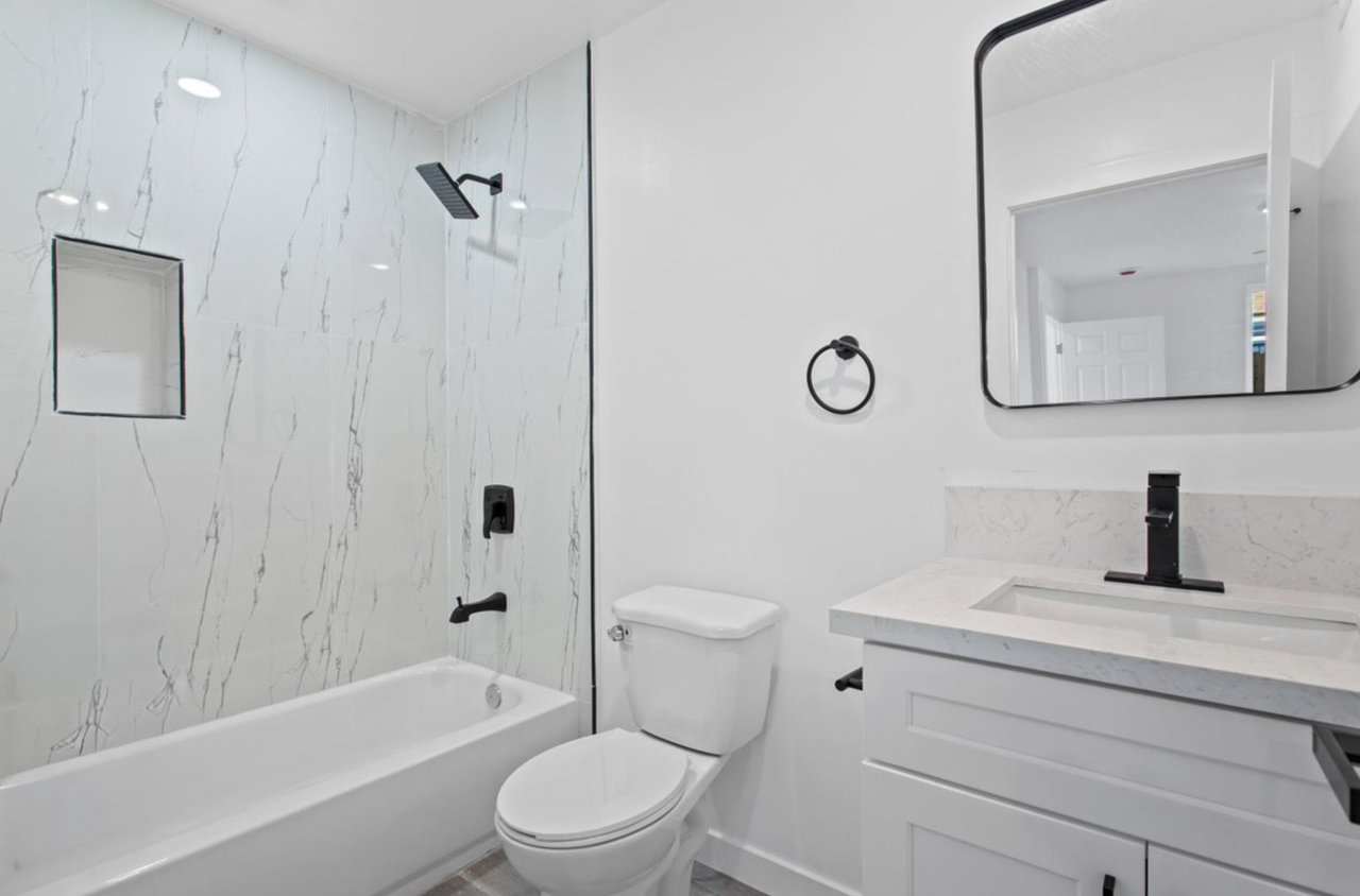 442 E 118th Street - Photo 5 of 12