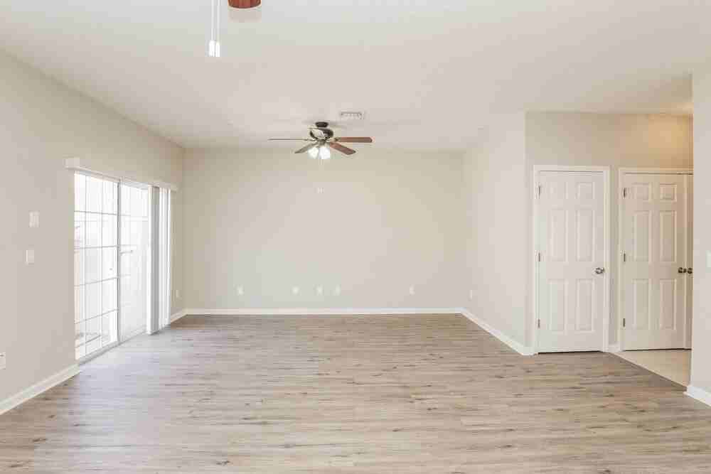 8749 Silk Bay Pl - Photo 5 of 17