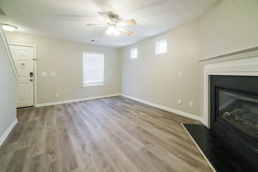 128 Oak Grove Pl - Photo 6 of 17