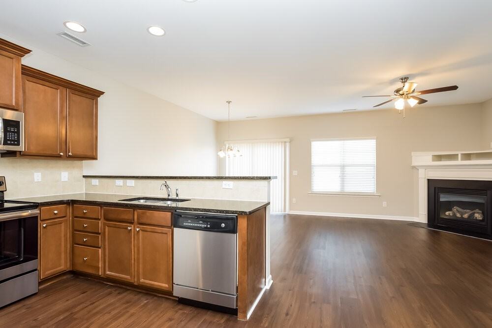 5307 Glenmorgan Ln - Photo 5 of 15