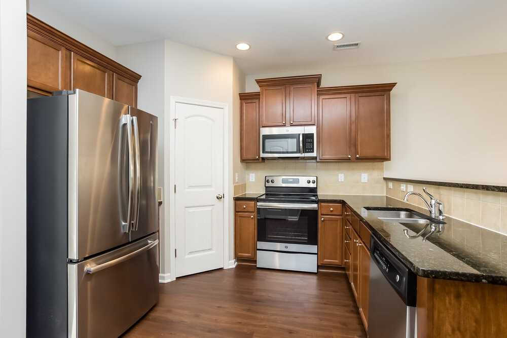 5307 Glenmorgan Ln - Photo 6 of 15