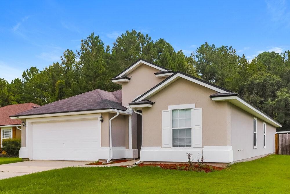 1263 Ravens Trace Ln - Photo 3 of 16