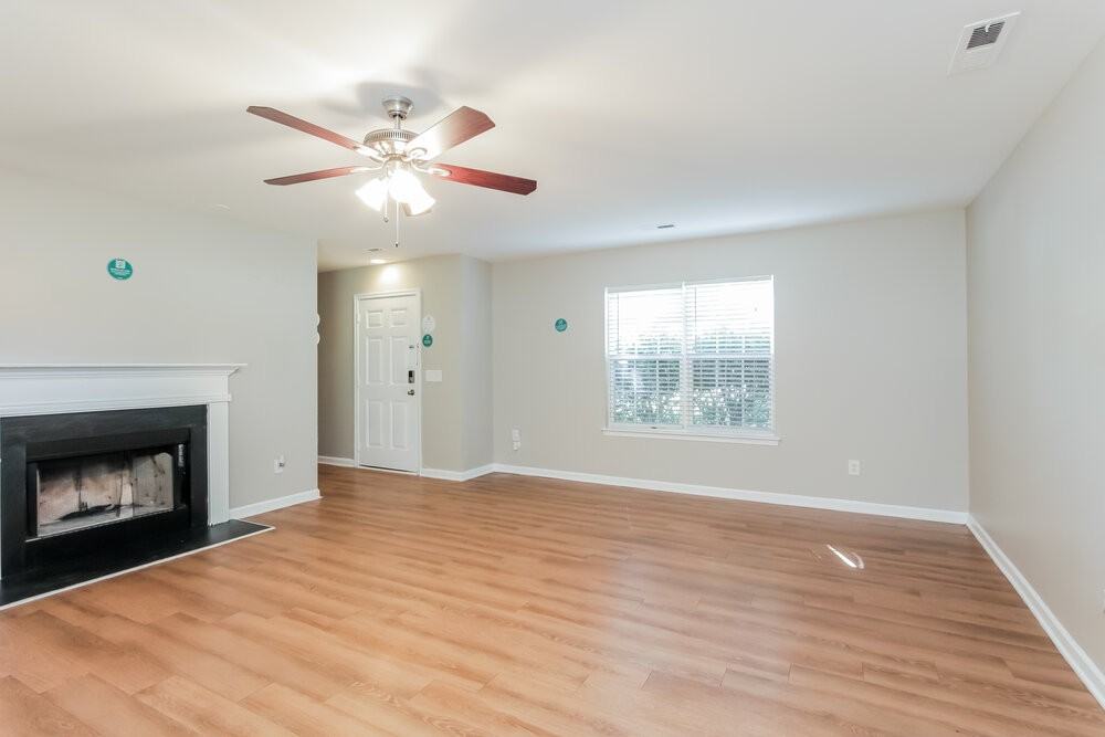 4013 Fifendrum Ln - Photo 6 of 17