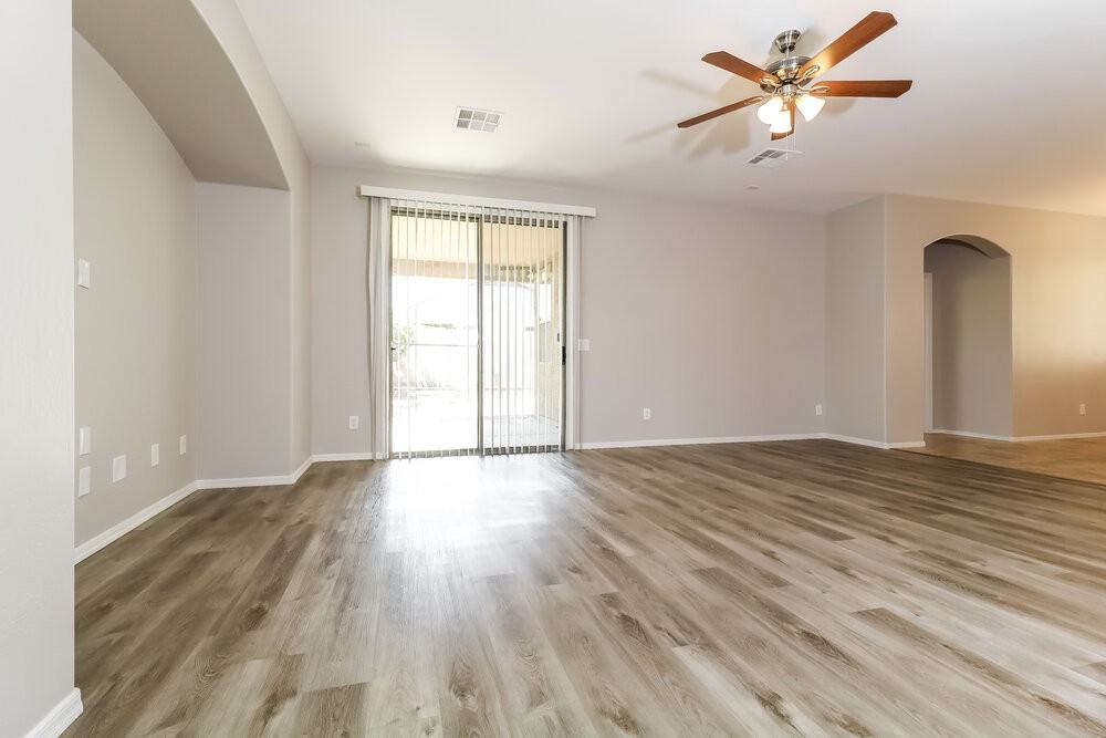17932 W Vogel Ave - Photo 5 of 16