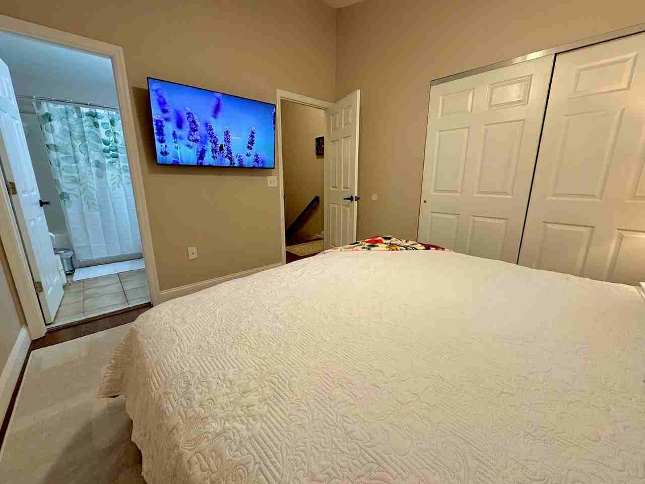 1017 Sw 1st Ave #1602678P - Photo 6 of 32