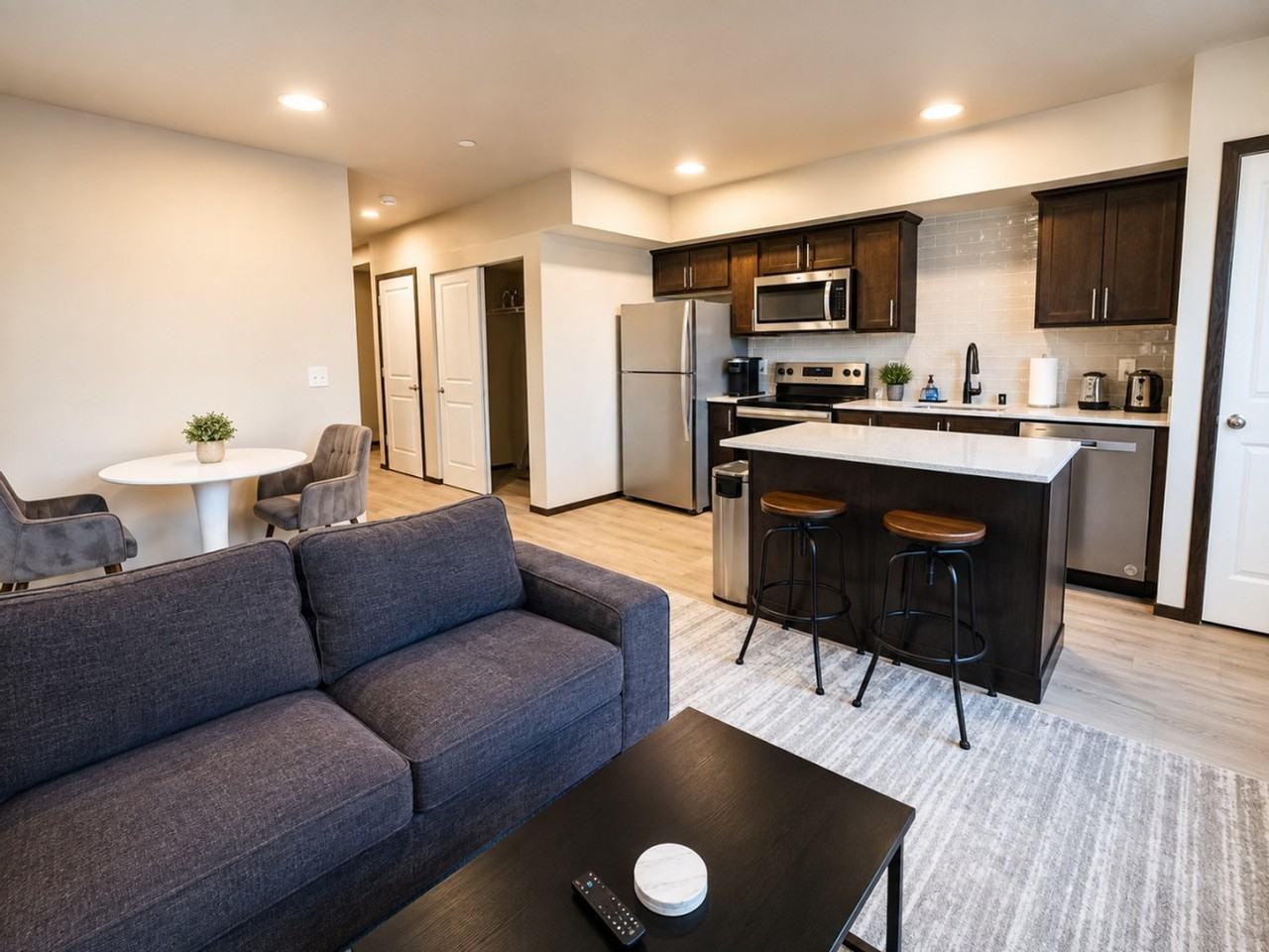 1915 Tacoma Ave S #1585153P - Photo 4 of 16