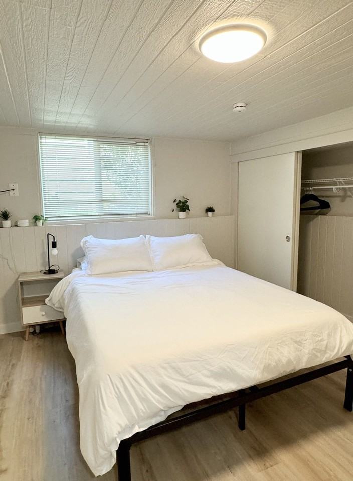 300 Garden Ave N #1620975P - Photo 3 of 8