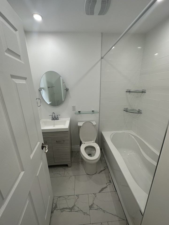 318 Cooper Street #24 - Photo 7 of 9