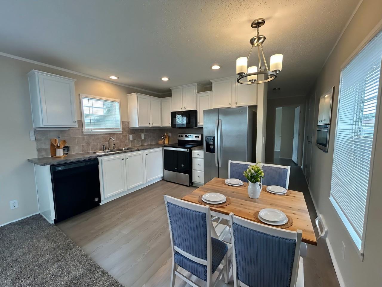 2341 Oakgrove Dr #47 - Photo 3 of 16