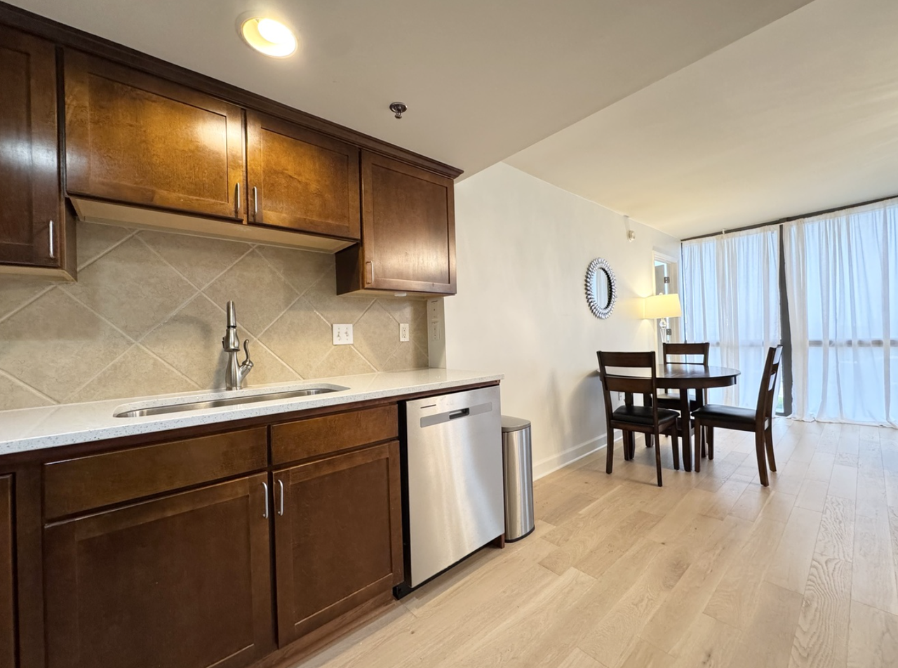 600 Admiral Boulevard #807 - Photo 6 of 26
