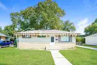 8736 W Monrovia Ave - Photo 1 of 1