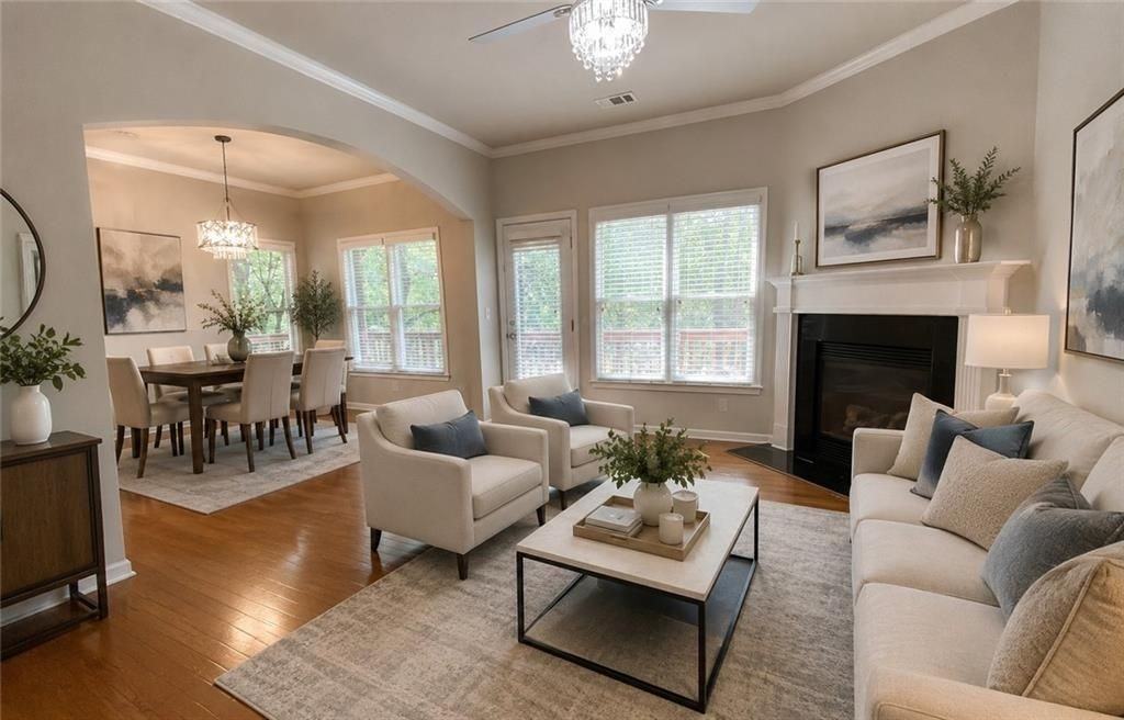 1664 Oakbrook Lake Dr - Photo 5 of 49