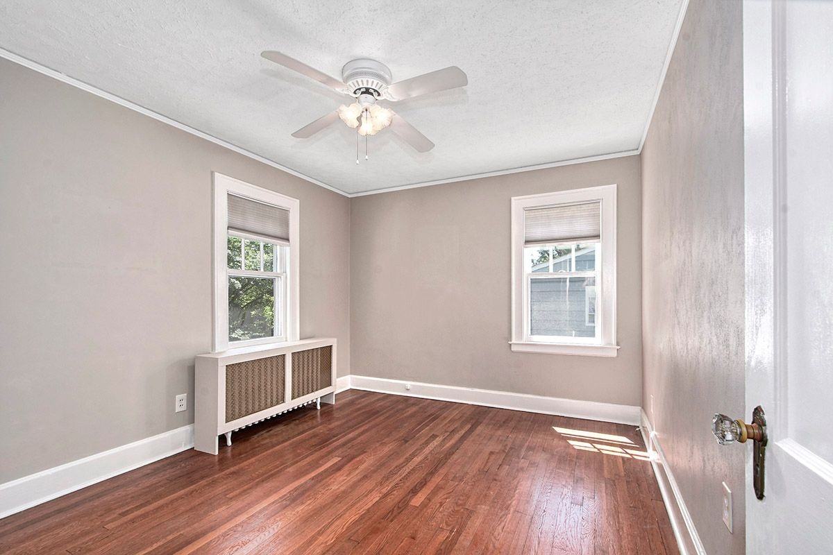 15 Park St - Photo 7 of 10