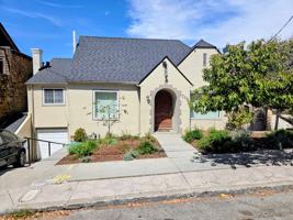 featured image of 708 Calmar Ave