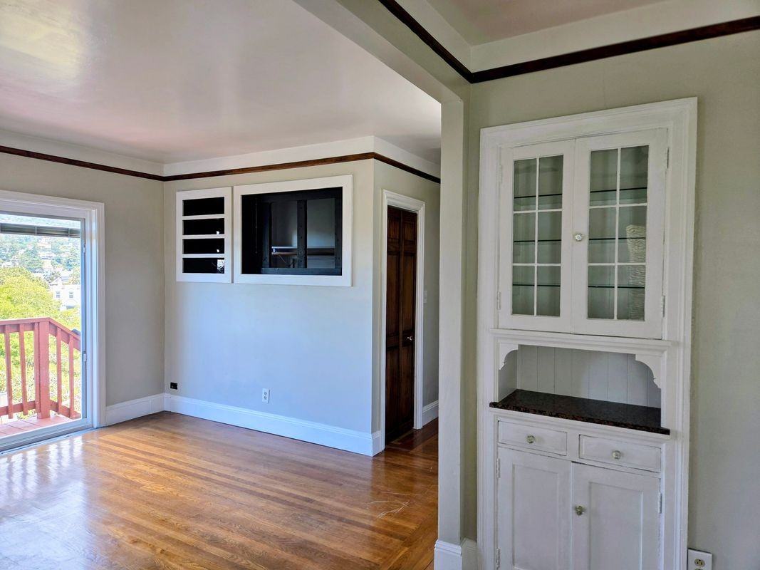 708 Calmar Ave - Photo 5 of 11