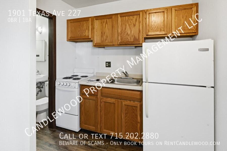 1901 Texas Ave - Photo 7 of 9