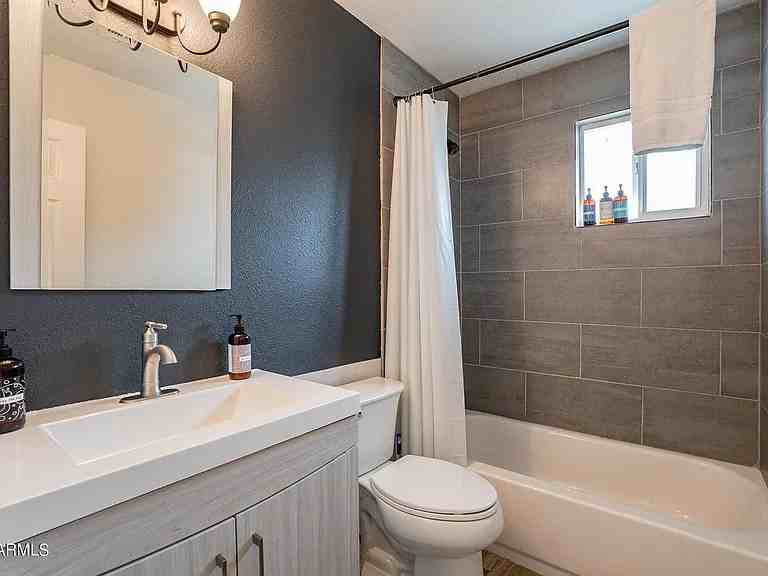 1212 East Tempe Drive - Photo 5 of 13