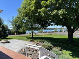 featured image of 3295 Silver Lake Dr #NA