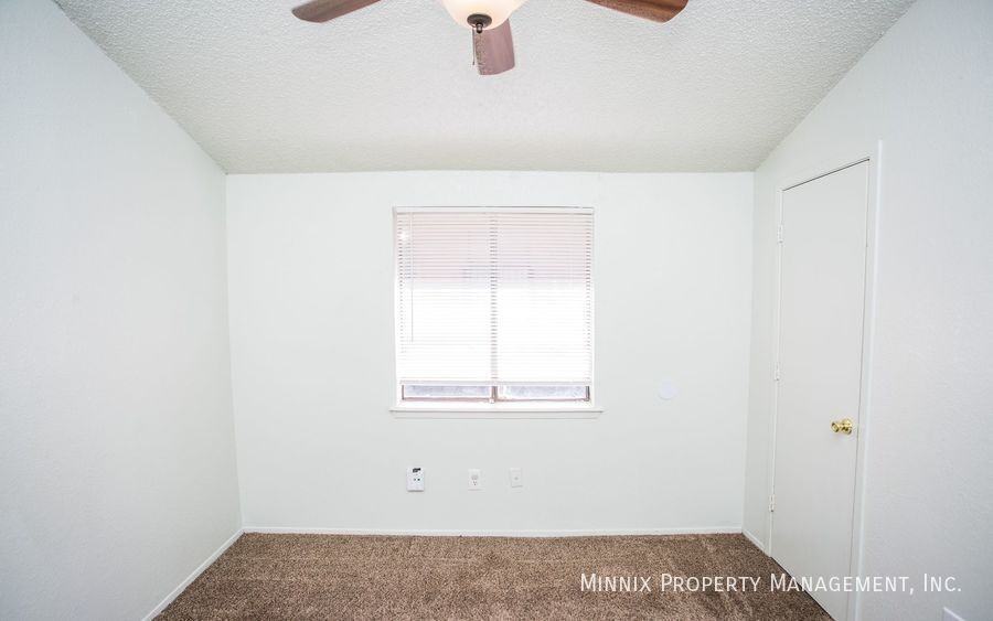 117 N Troy Ave #A - Photo 4 of 19