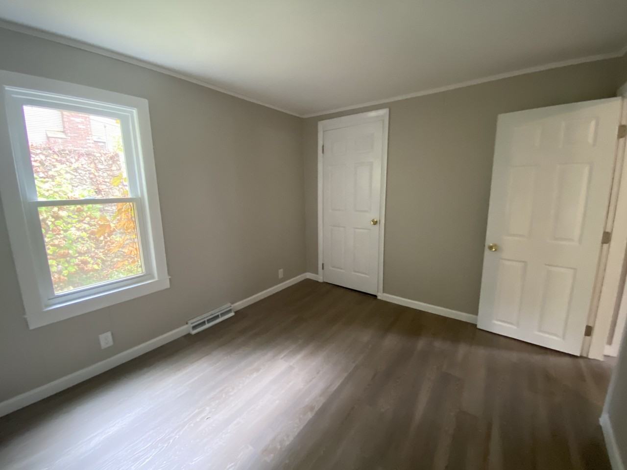 4 Rose Ln #NA - Photo 7 of 9