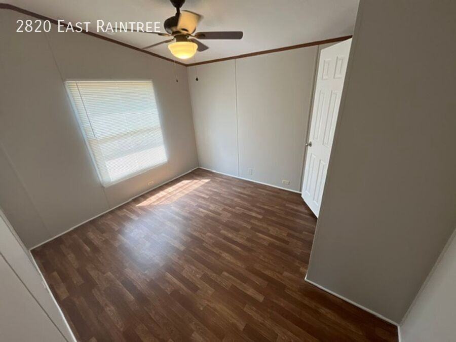 2820 E Raintree Ave - Photo 7 of 14