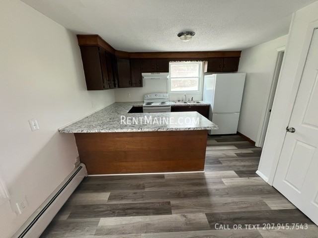 312 Main Rd N #A