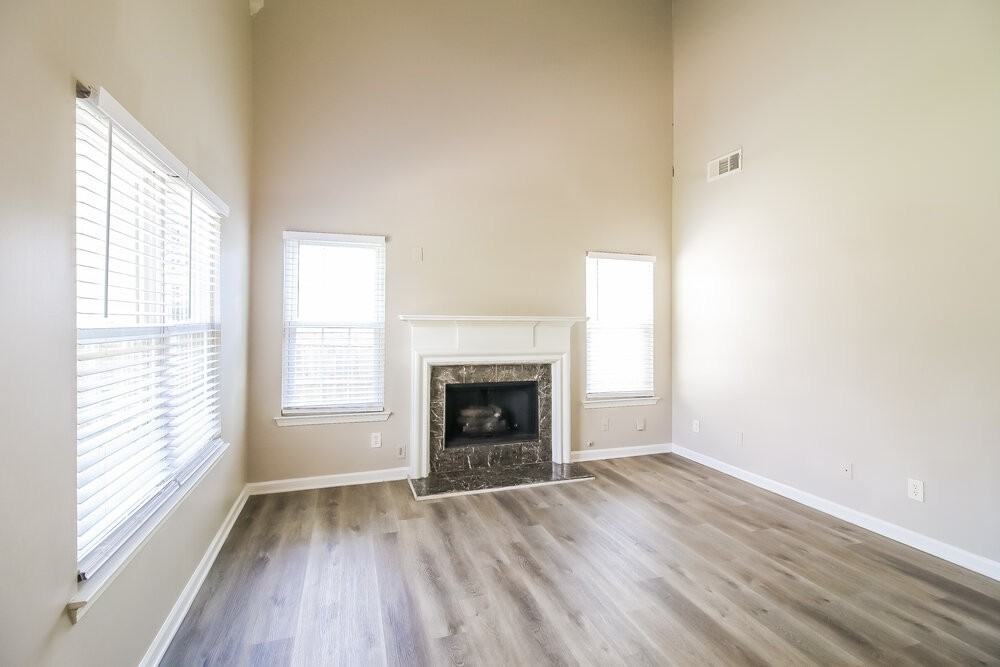 213 Summer Hill Cir - Photo 6 of 17