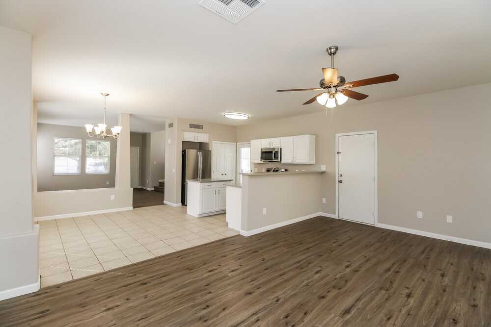 8716 E Keats Ave - Photo 4 of 17