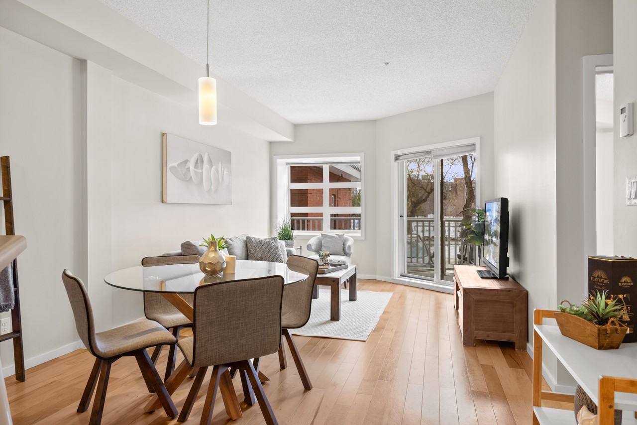 9910 111 St Nw - Photo 3 of 28