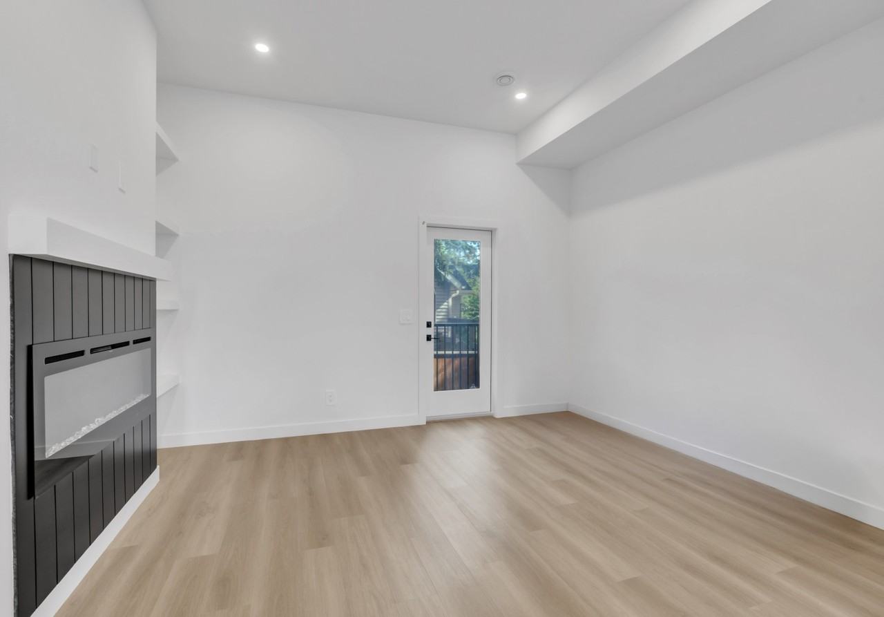 2708 25 Ave Sw - Photo 7 of 34