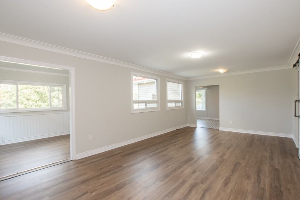 308 River Rd - Photo 4 of 19