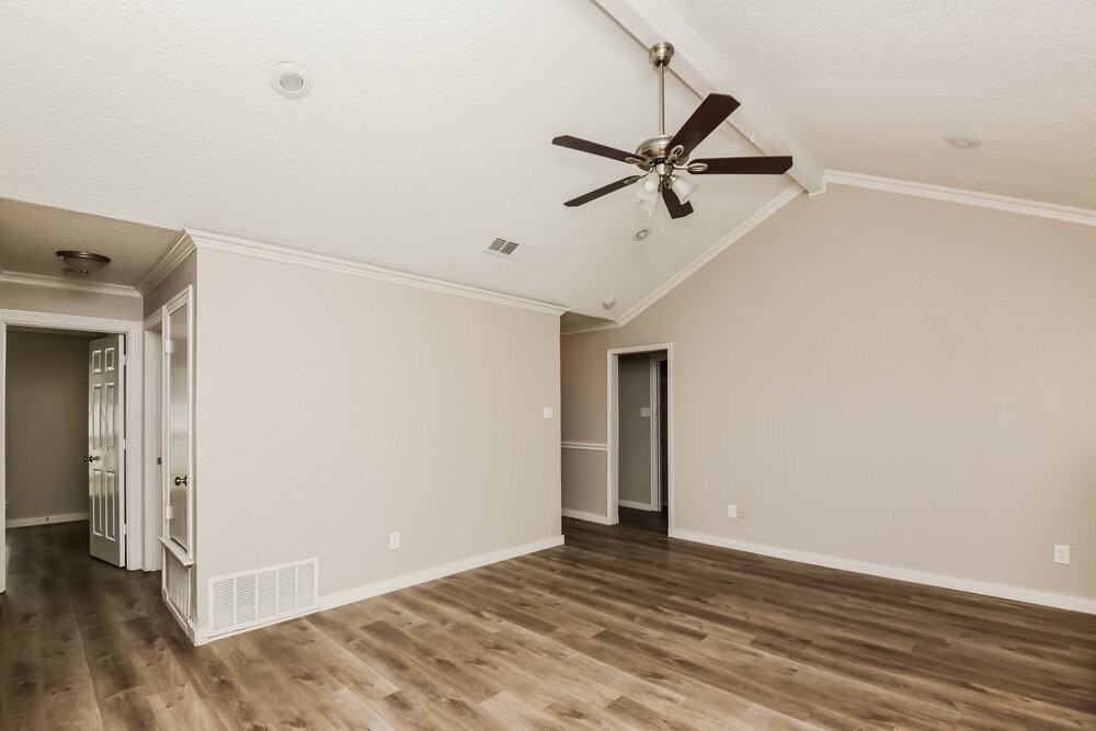 6409 Kary Lynn Dr N - Photo 3 of 16