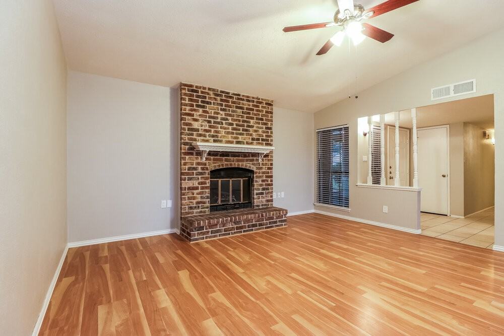 6615 Springfield Dr - Photo 2 of 14