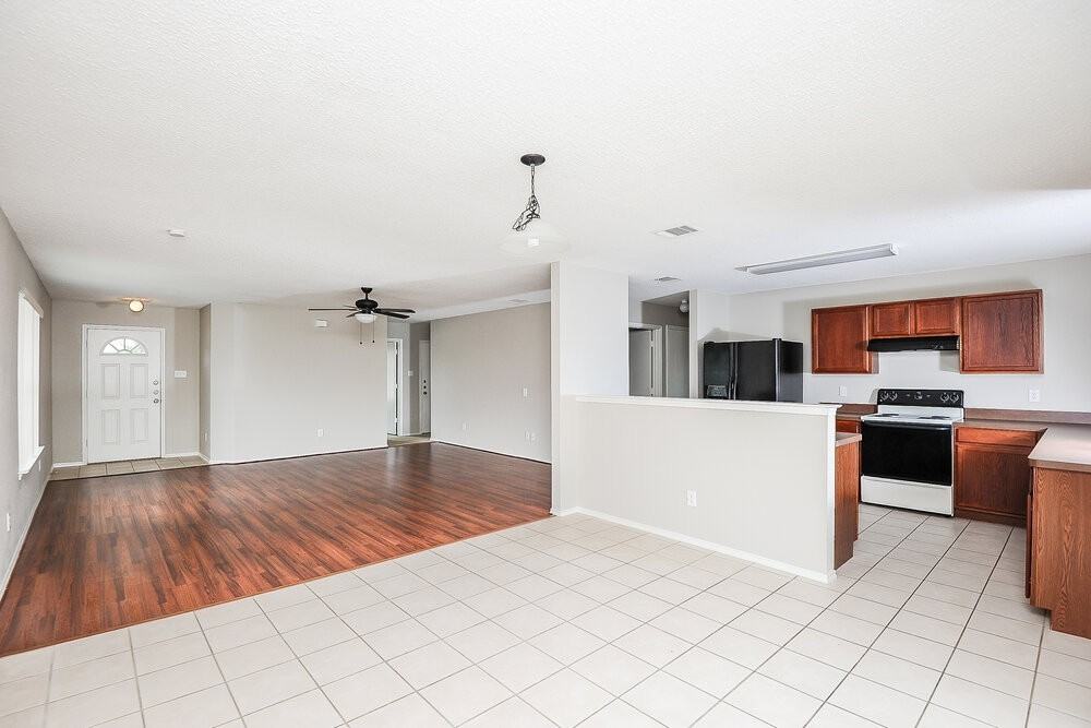 1603 Withers Way - Photo 6 of 16