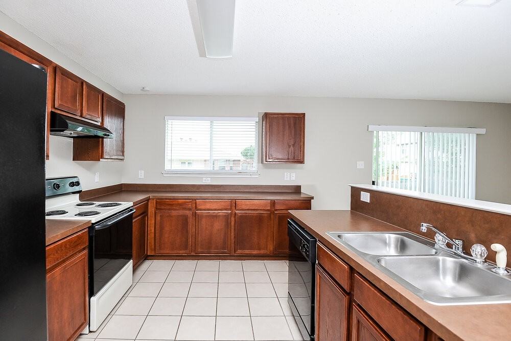 1603 Withers Way - Photo 7 of 16