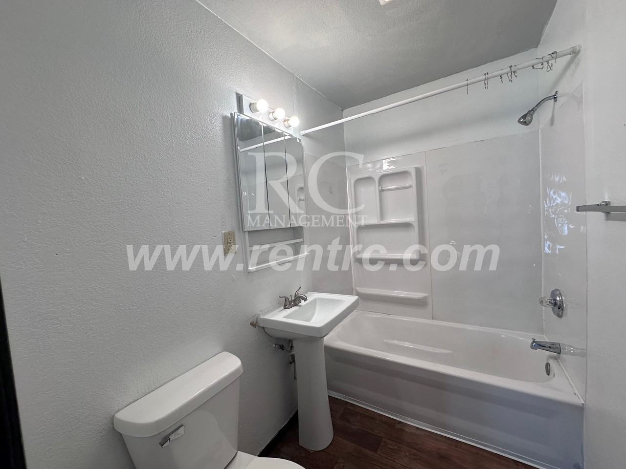 1203 Cleveland Ave - Photo 6 of 19