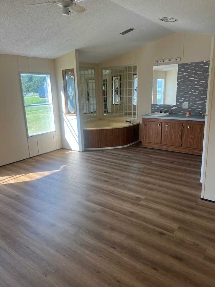 101 James Way - Photo 7 of 7