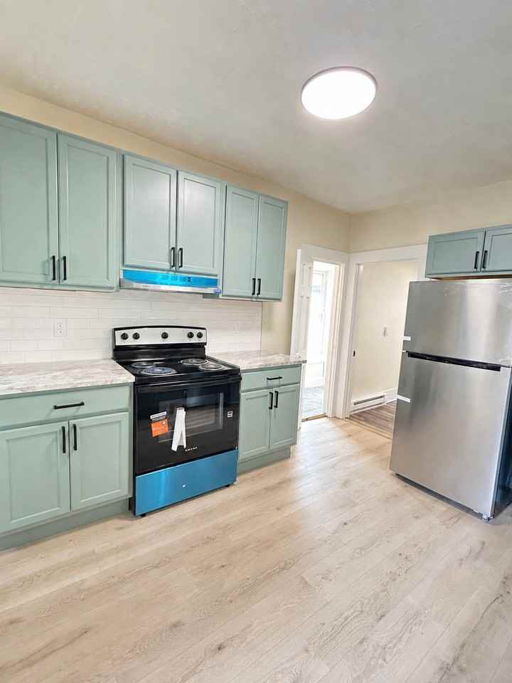 9 George St #1 - Photo 5 of 21