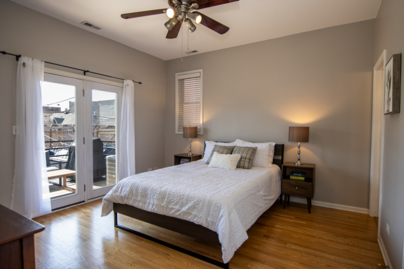2635 W Cortez St - Photo 5 of 10
