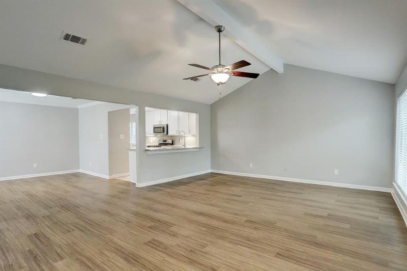 45 Artesia - Photo 5 of 32